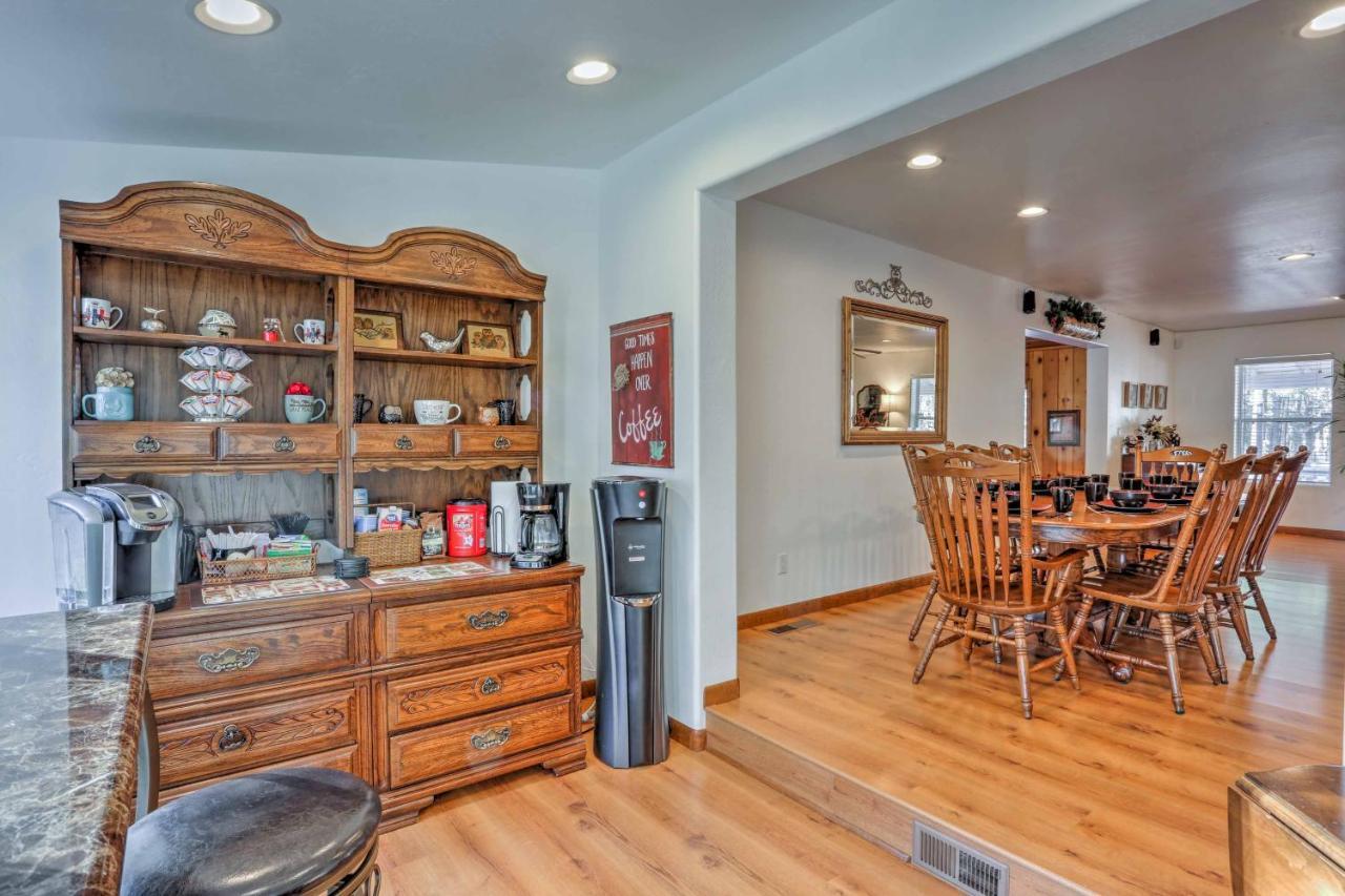 Lakeside Home With Game Room, Yard, Deck And Fireplace ไพน์ท็อป-เลคไซด์ ภายนอก รูปภาพ